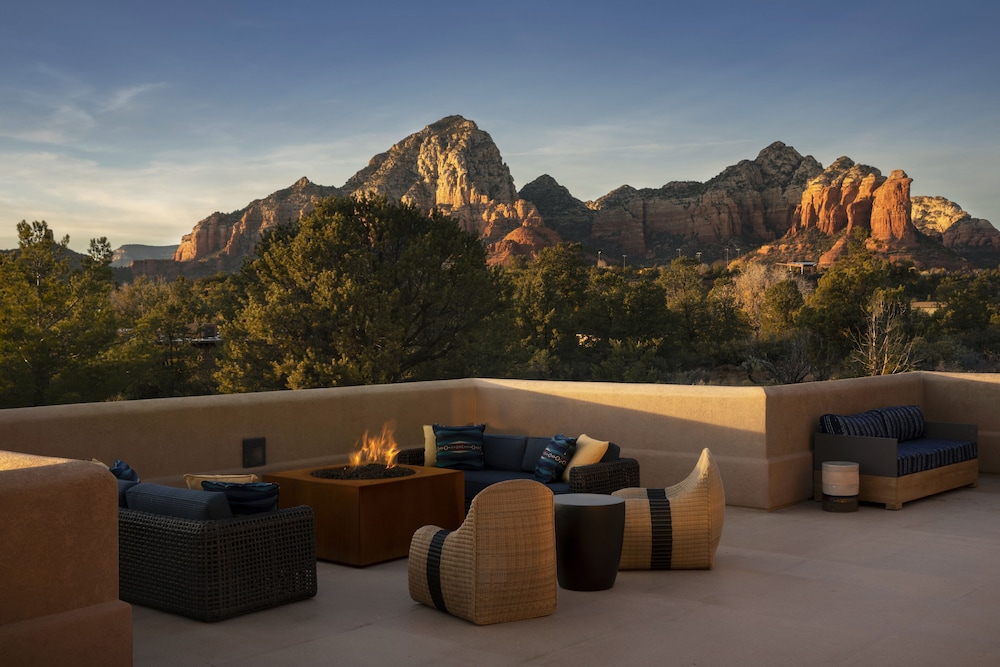 Sky Rock Sedona, a Tribute Portfolio Hotel 3/63