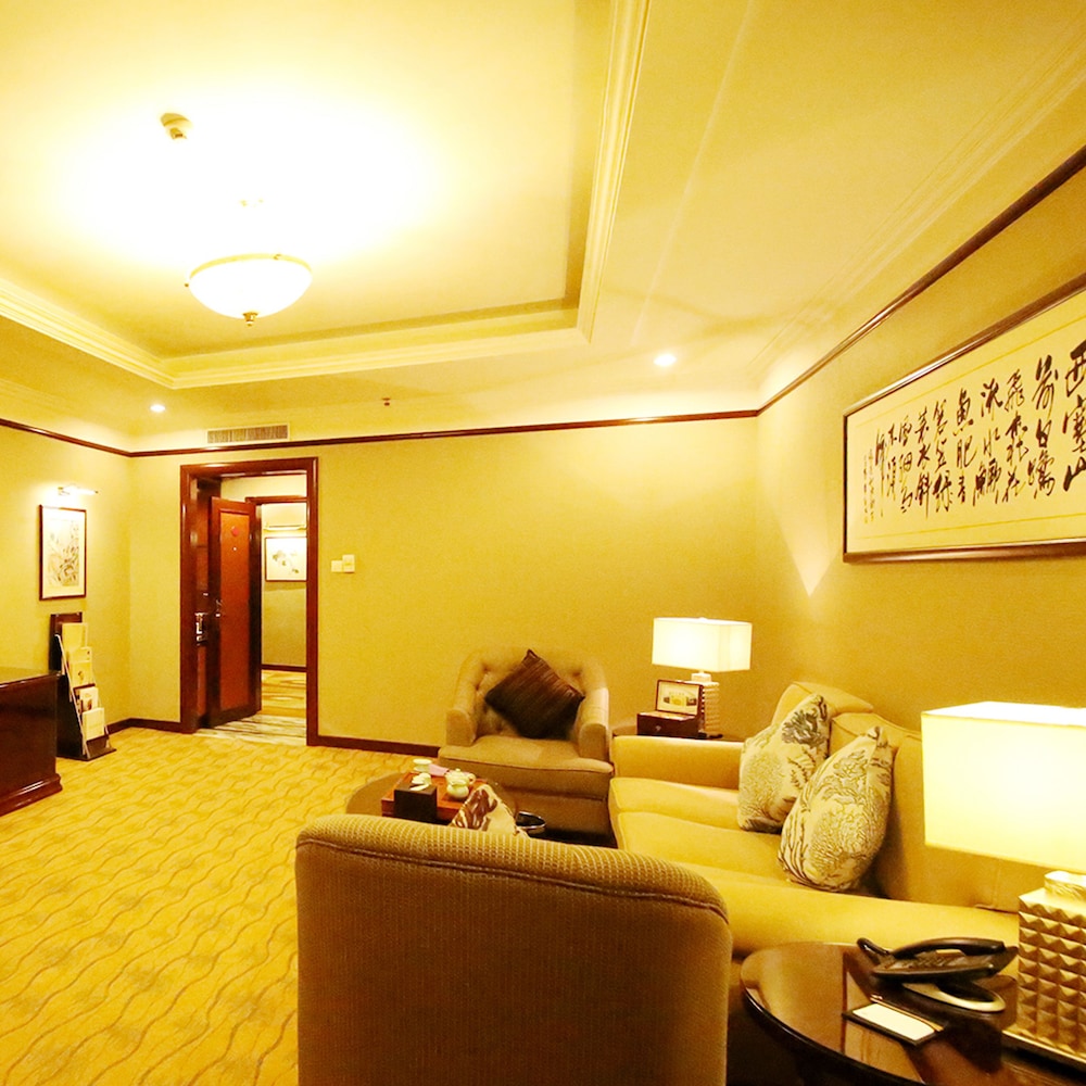 Empark Grand 41/61