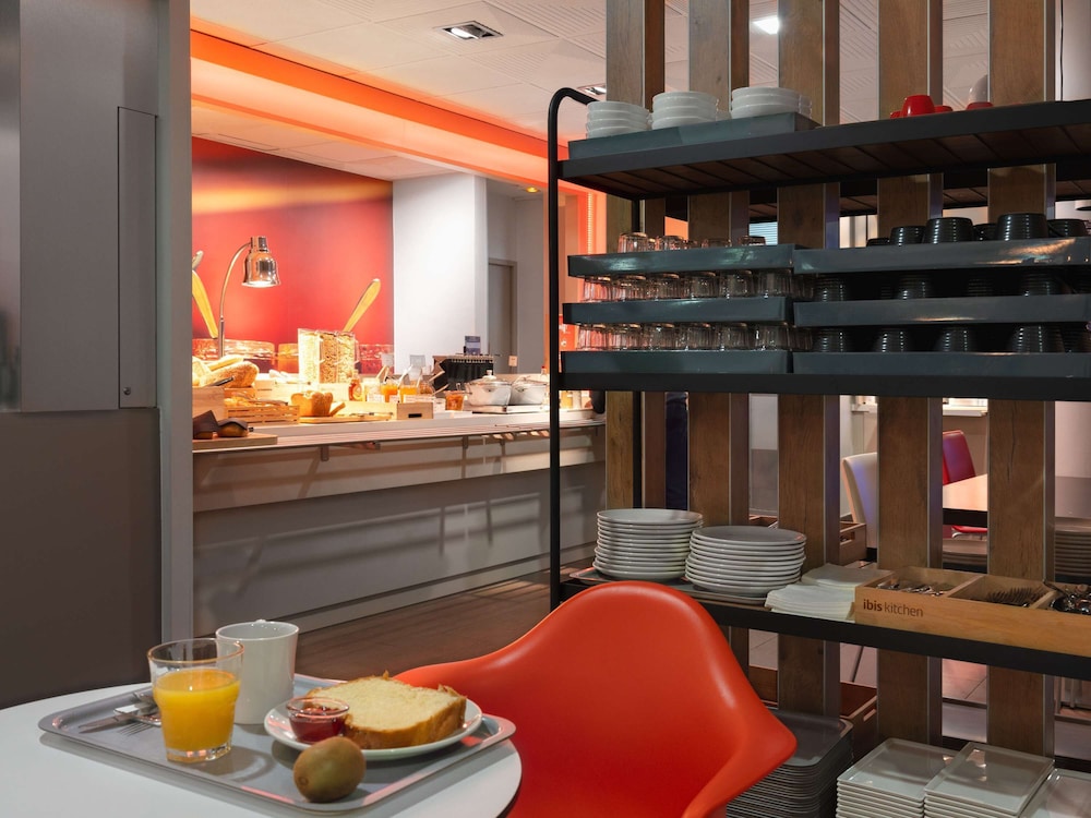 Ibis Epernay Centre Ville 41/63