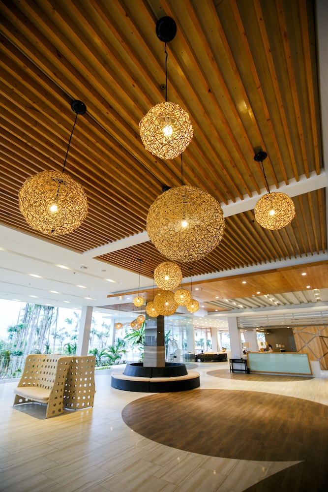 Solea Mactan Resort 10/50