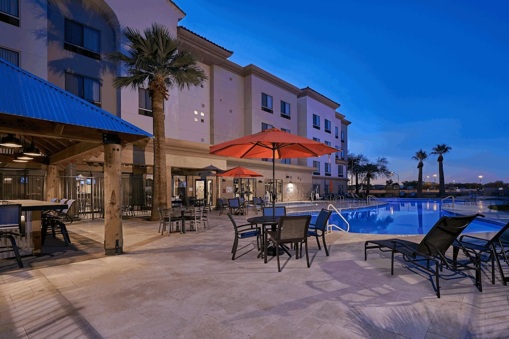 Doubletree By Hilton Hotel Phoenix - Gilbert 9/81