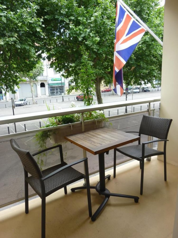 Hotel de France 21/27