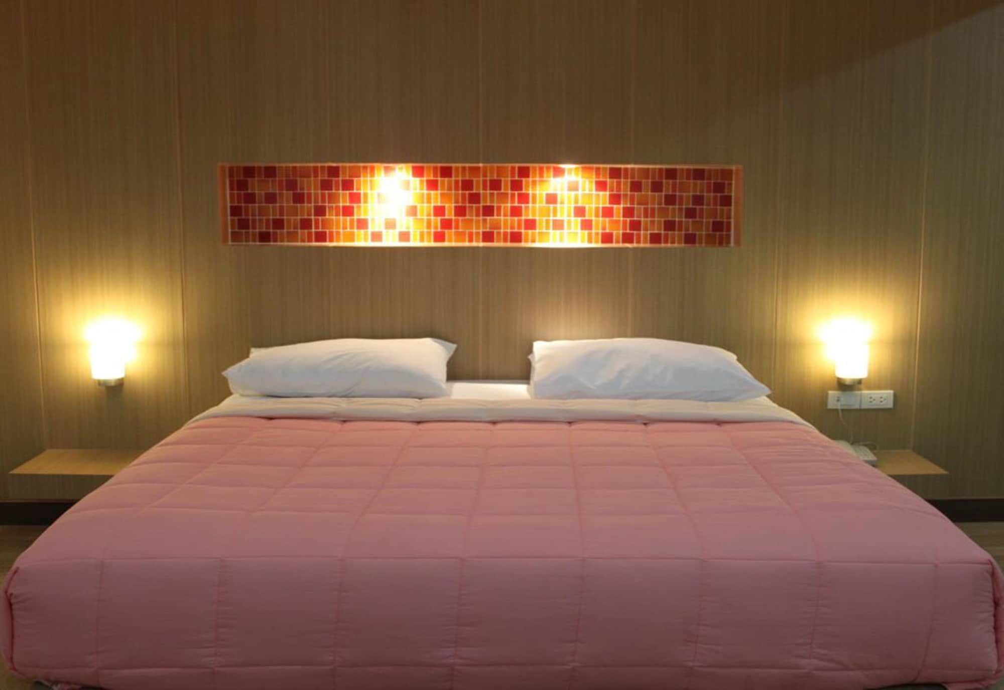 SUITE, DOUBLE BED