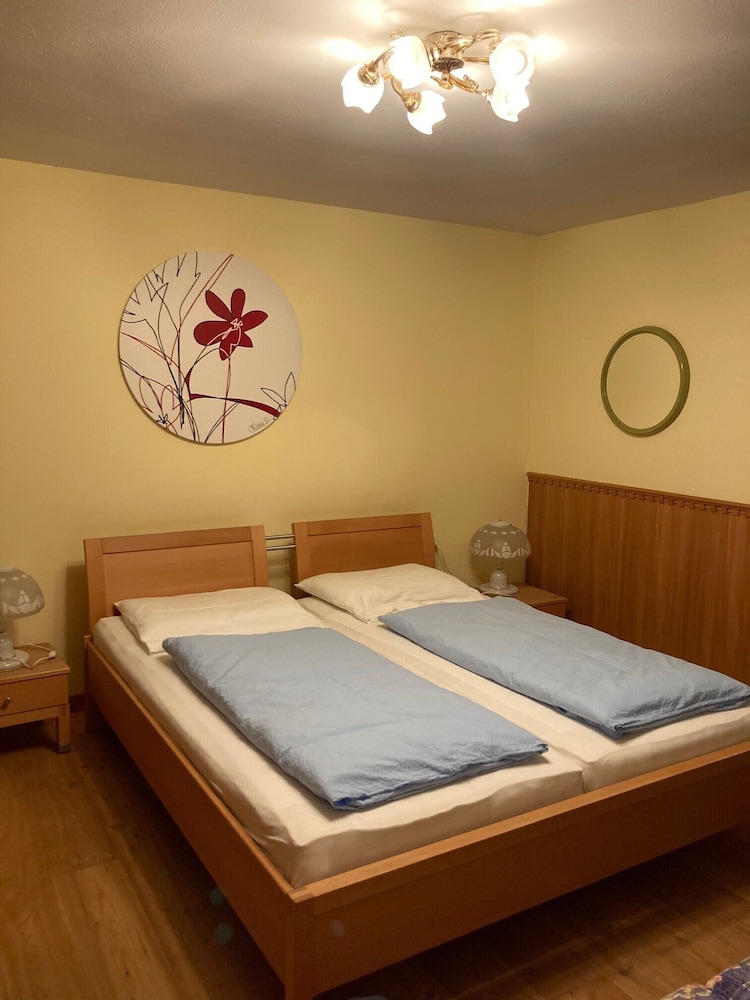 ECONOMY, DOUBLE BED