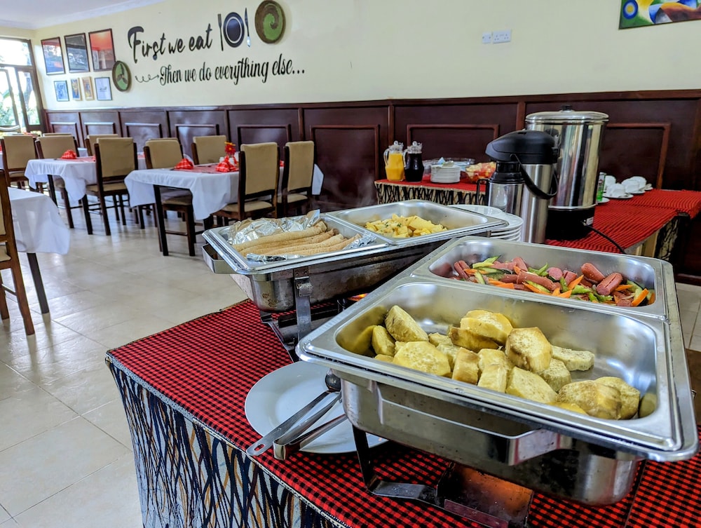 Mvuli Hotel 43/64