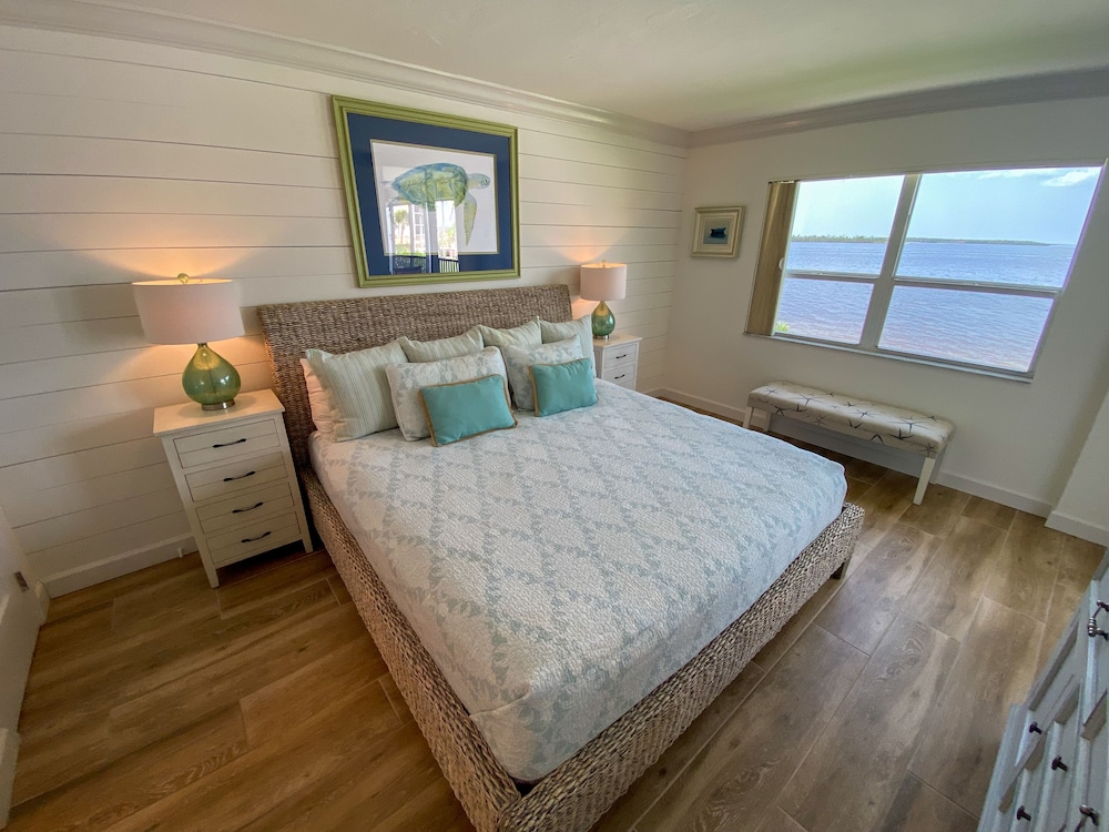 Resort Harbour Properties 9/50