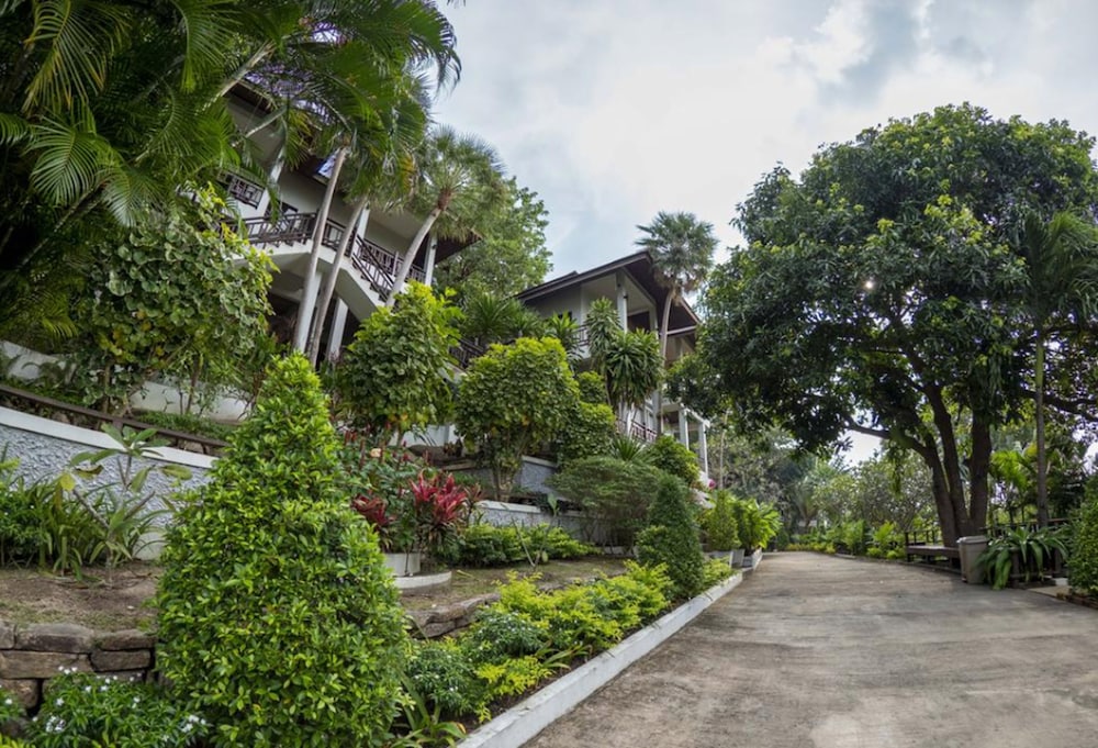 Ban S Diving Resort 42/45