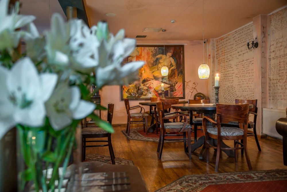 Romantic Boutique Hotel Amp Spa 60/71