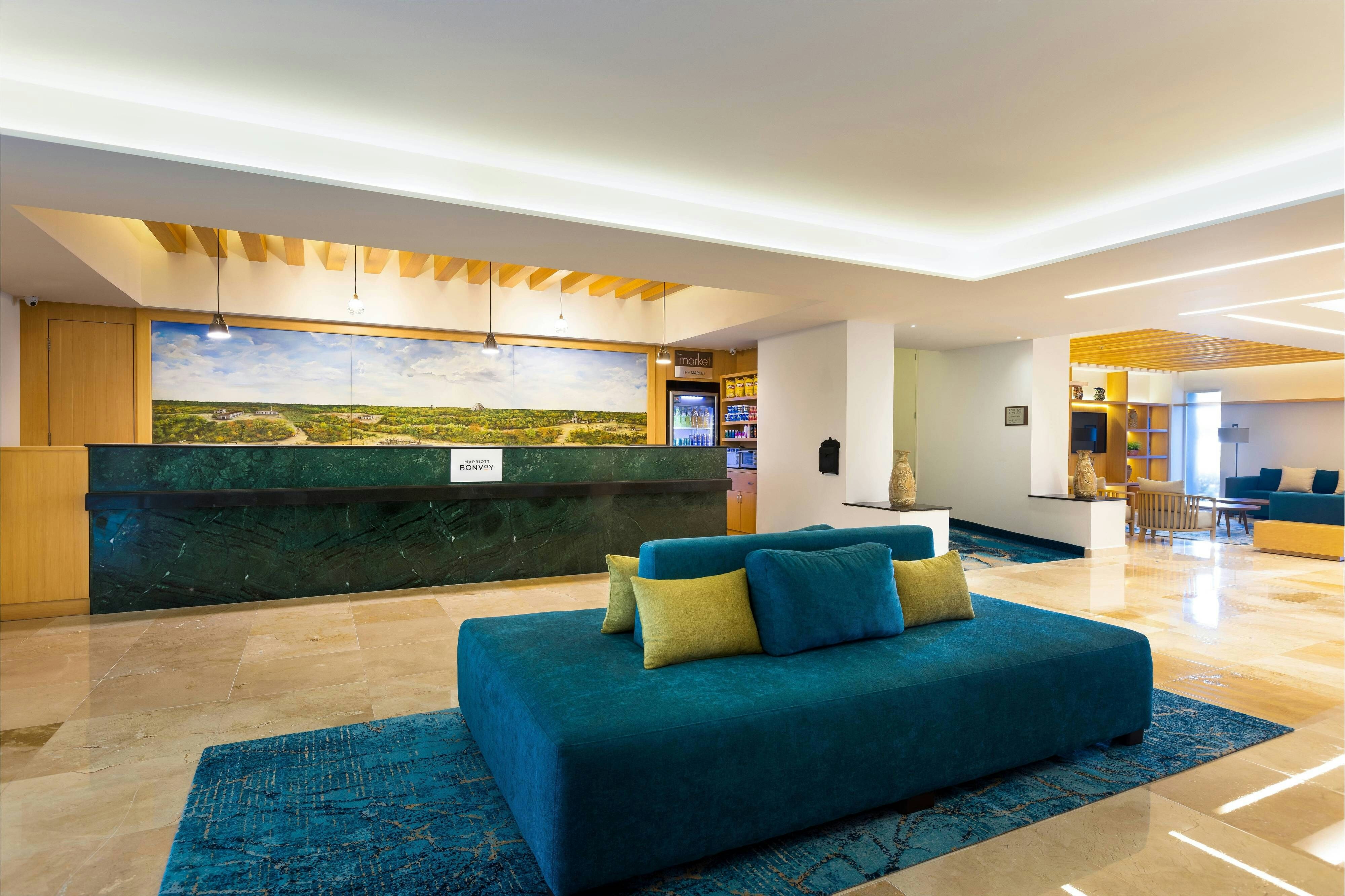 Courtyard by Marriott Cancun Airport 11/19