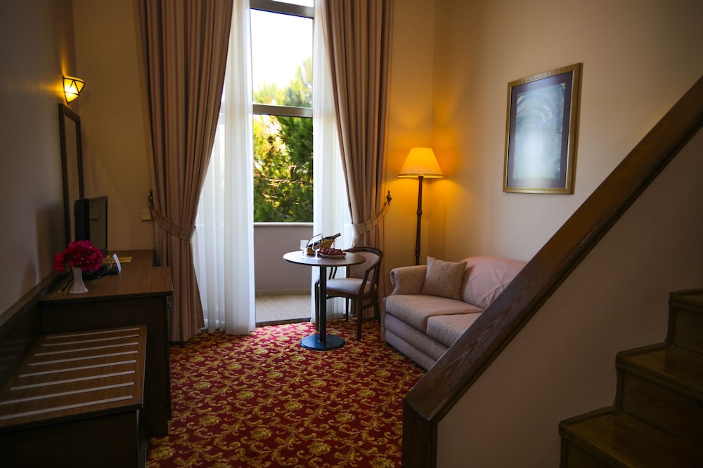 Adora Golf Resort Hotel 37/62