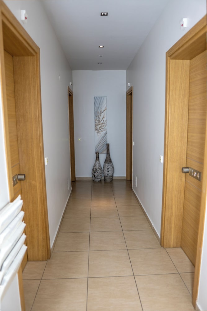 Epavlis Hotel 13/50