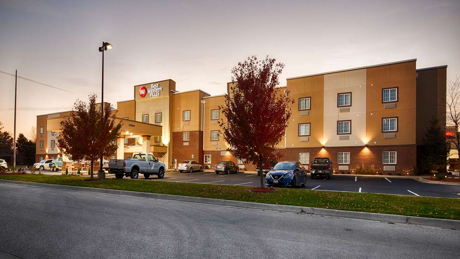 Best Western Plus Crawfordsville Hotel 14/14