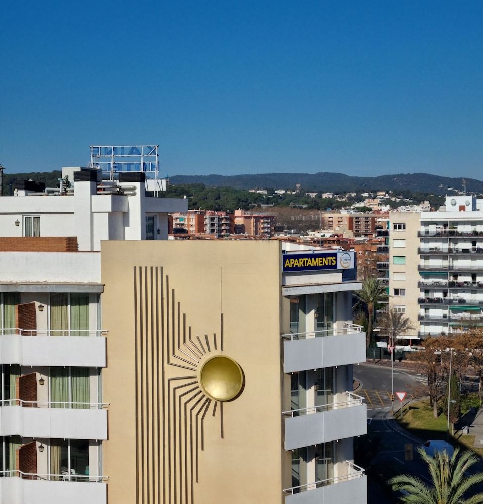 Lloret Sun Apartments 3/50