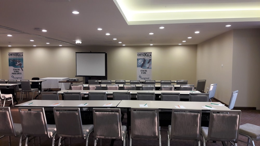 Latam Hotel Plaza Pradera Quetzaltenango 41/47