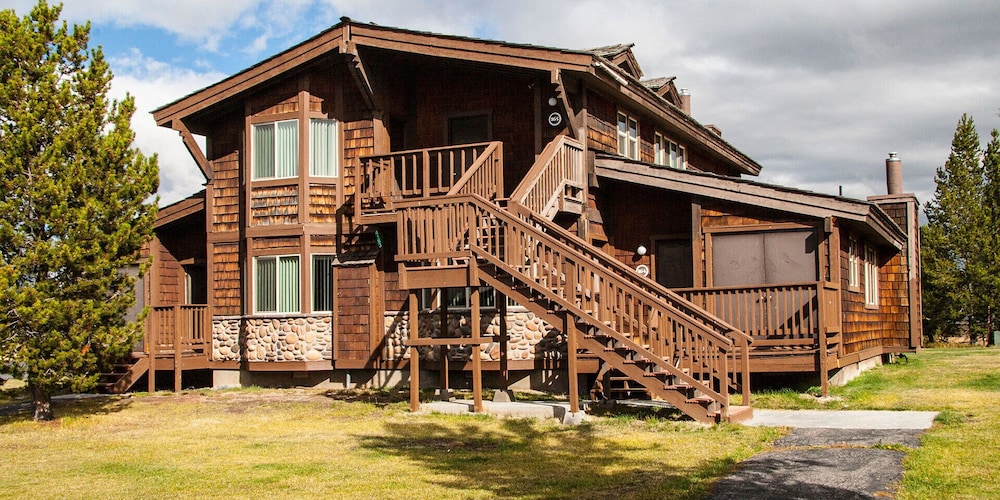 Timbers at Island Park Village Resort 5/59