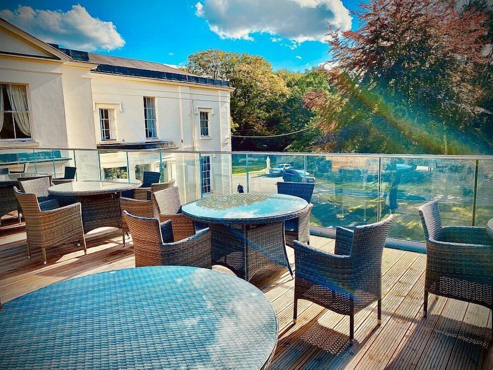 Rainhill Hall Hotel 68/77