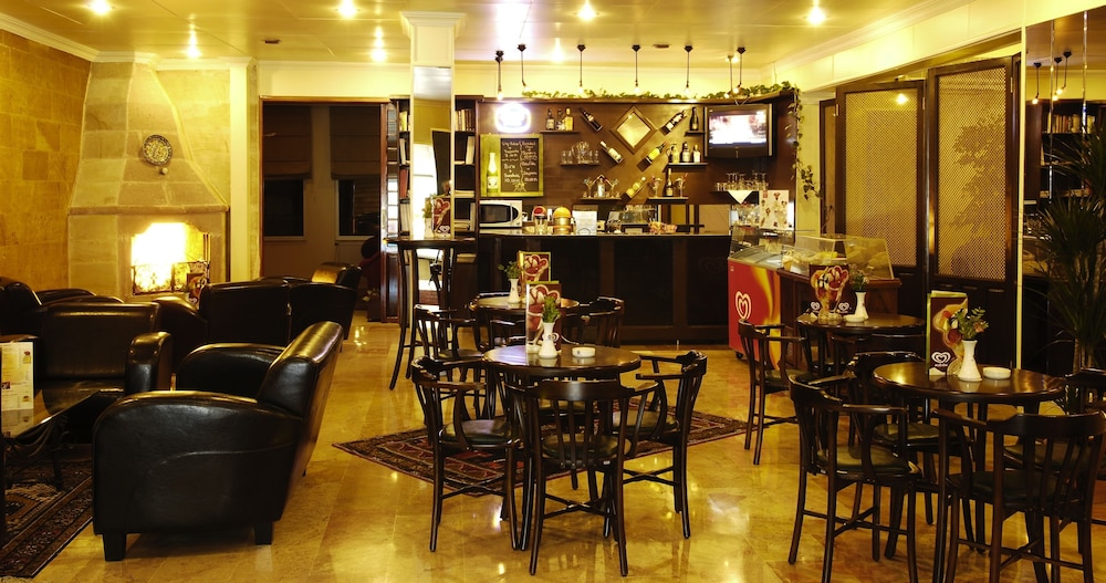 Dinler Hotels Urgup 52/68
