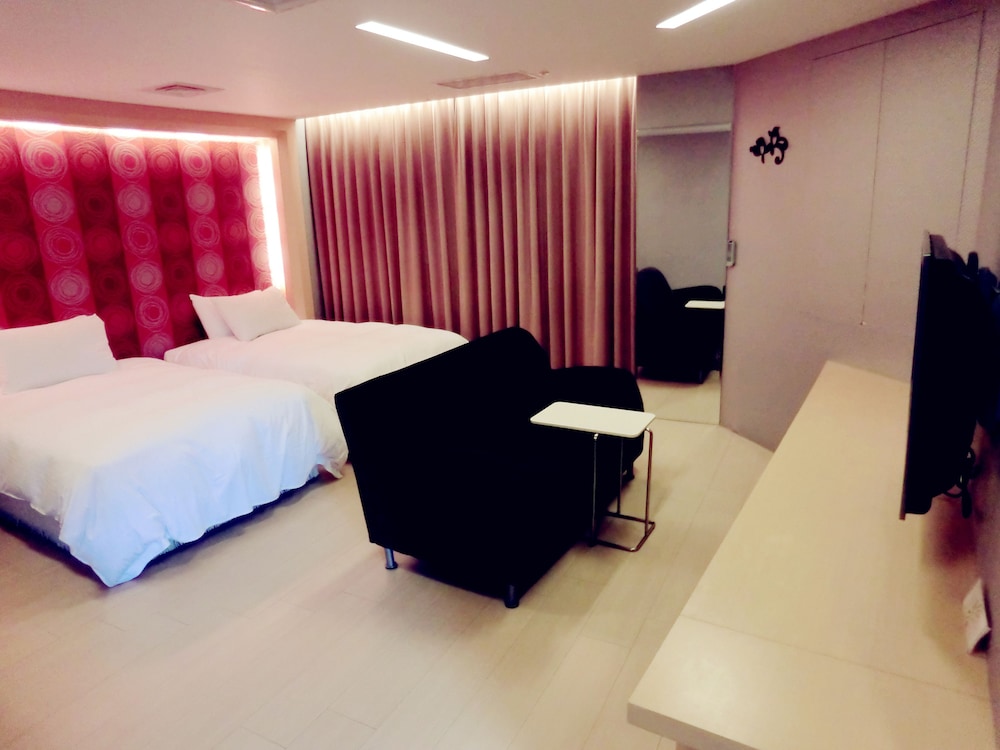 Everyday Hot Spring Hotel 32/65