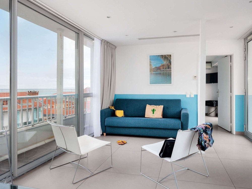 Ibis Styles Menton Centre 27/50