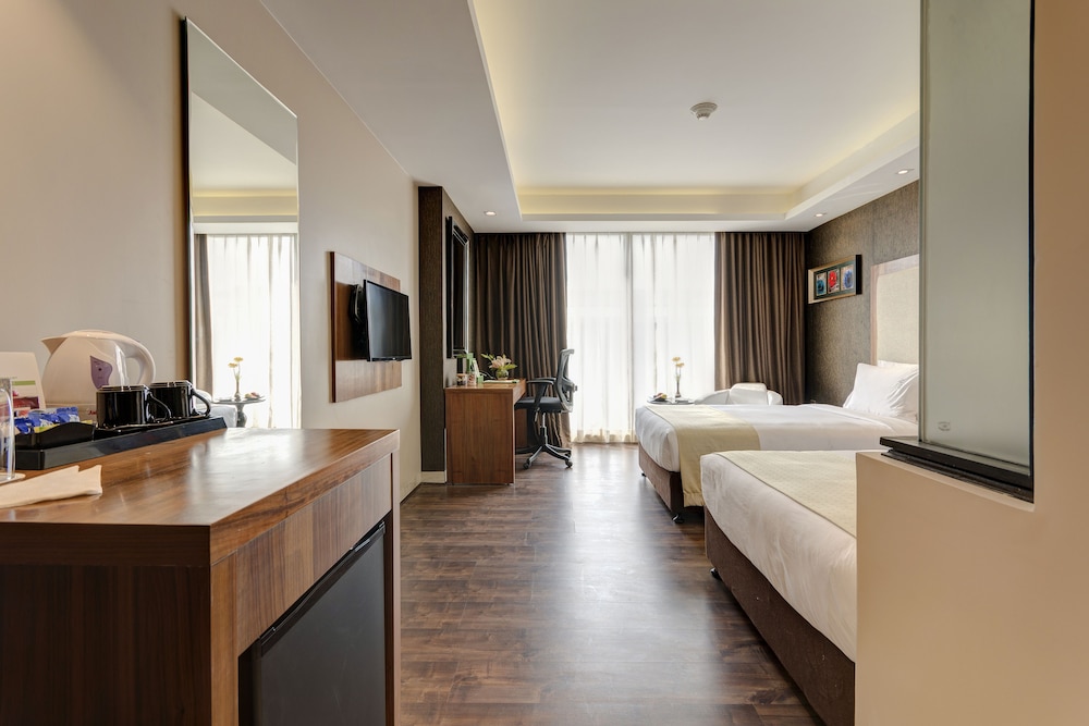 HOLIDAY INN KOLKATA AIRPORT 14/59