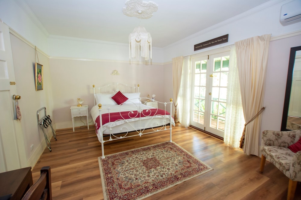 Rosebridge House Bed & Breakfast 15/50