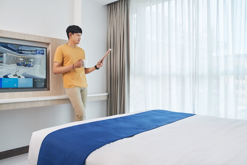 Holiday Inn Express Pattaya Central 26/80