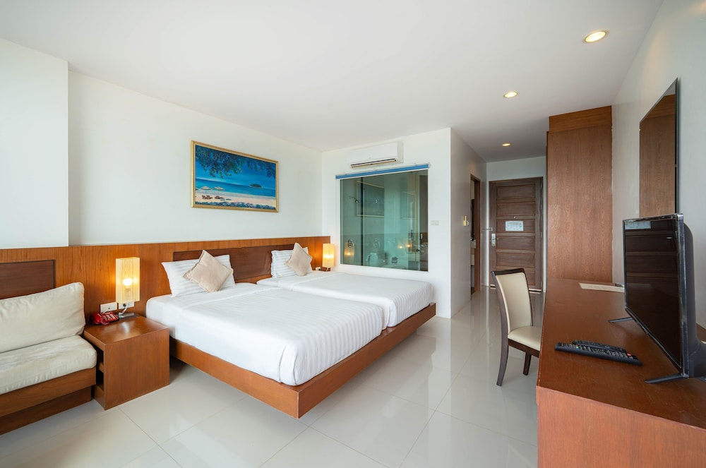 The View Rawada Phuket 19/56
