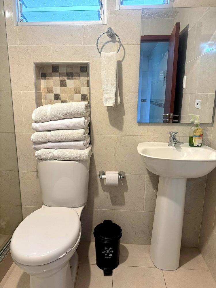 Hotel Oporto 83 50/50