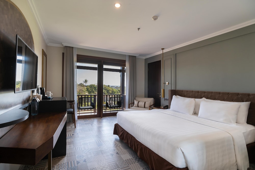 Suite, Garden View