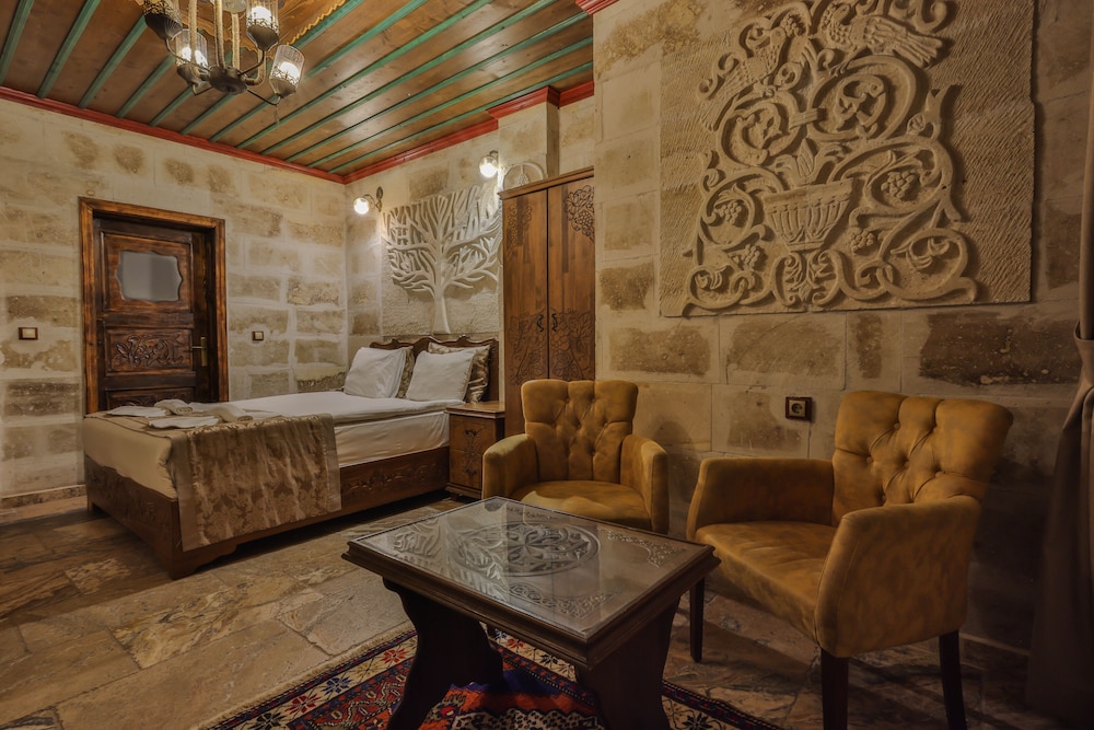 Feel Cappadocia Stone House 29/50