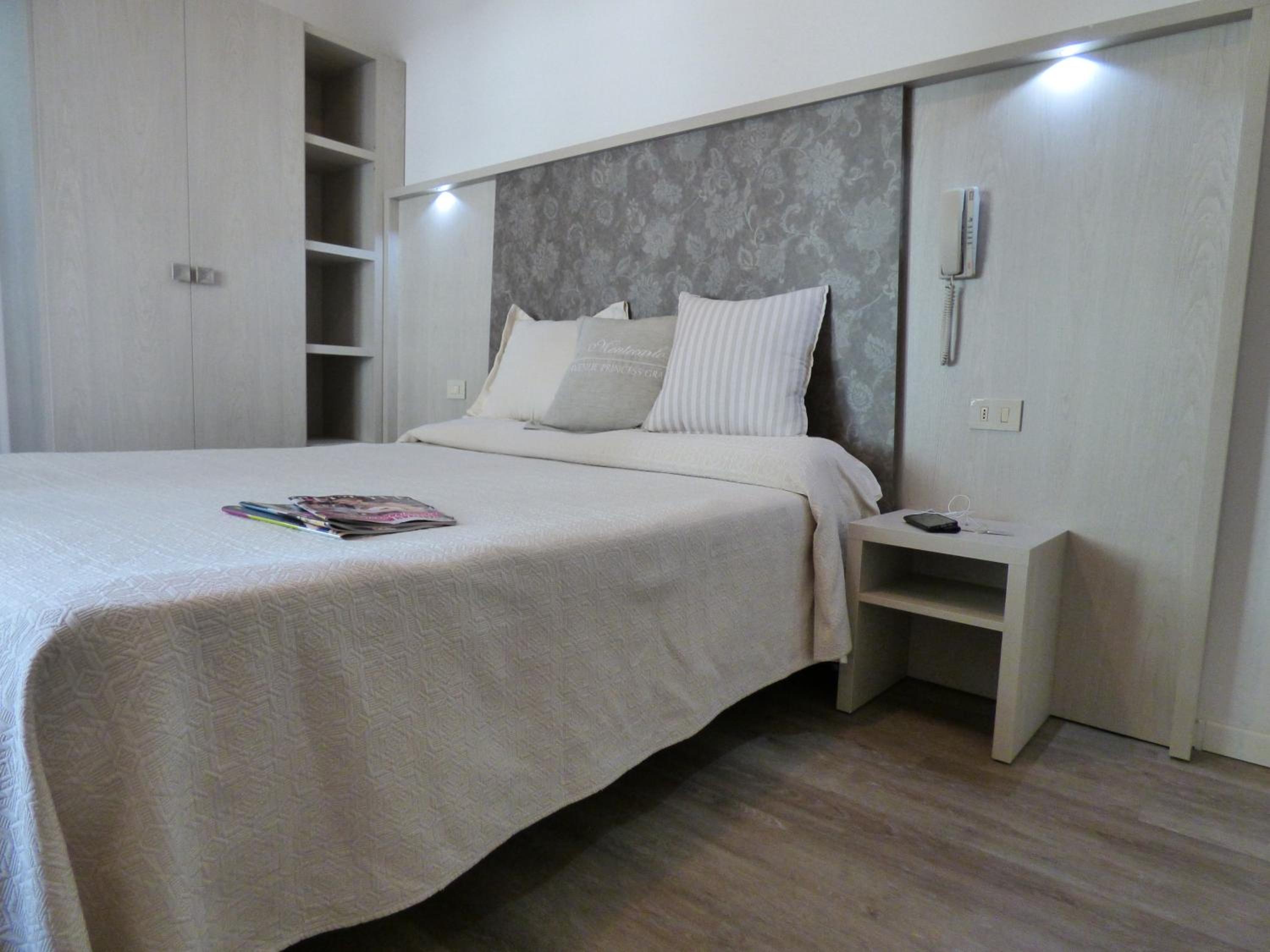 Hotel Astra 25/56