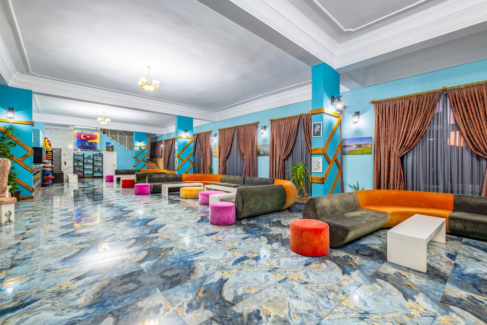 Senza Garden Holiday Club 58/66