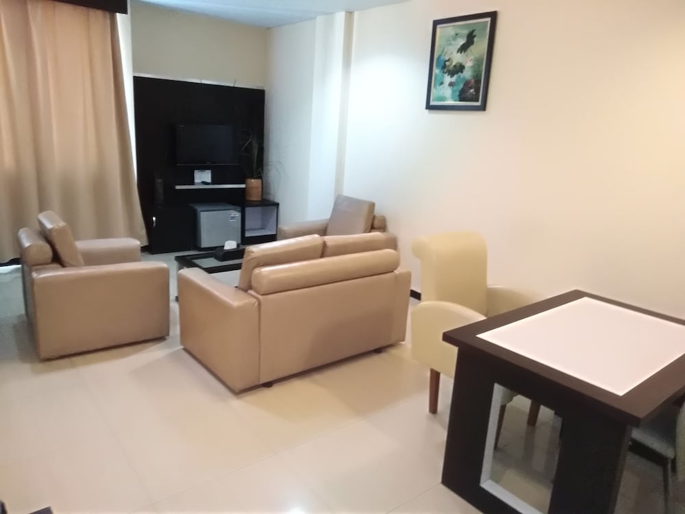 Zahra Syariah Hotel Kendari 33/59