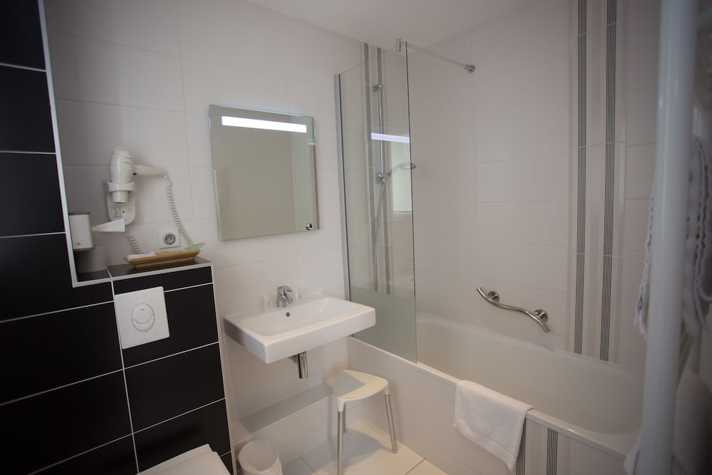 Best Western Plus Le Roof 24/67