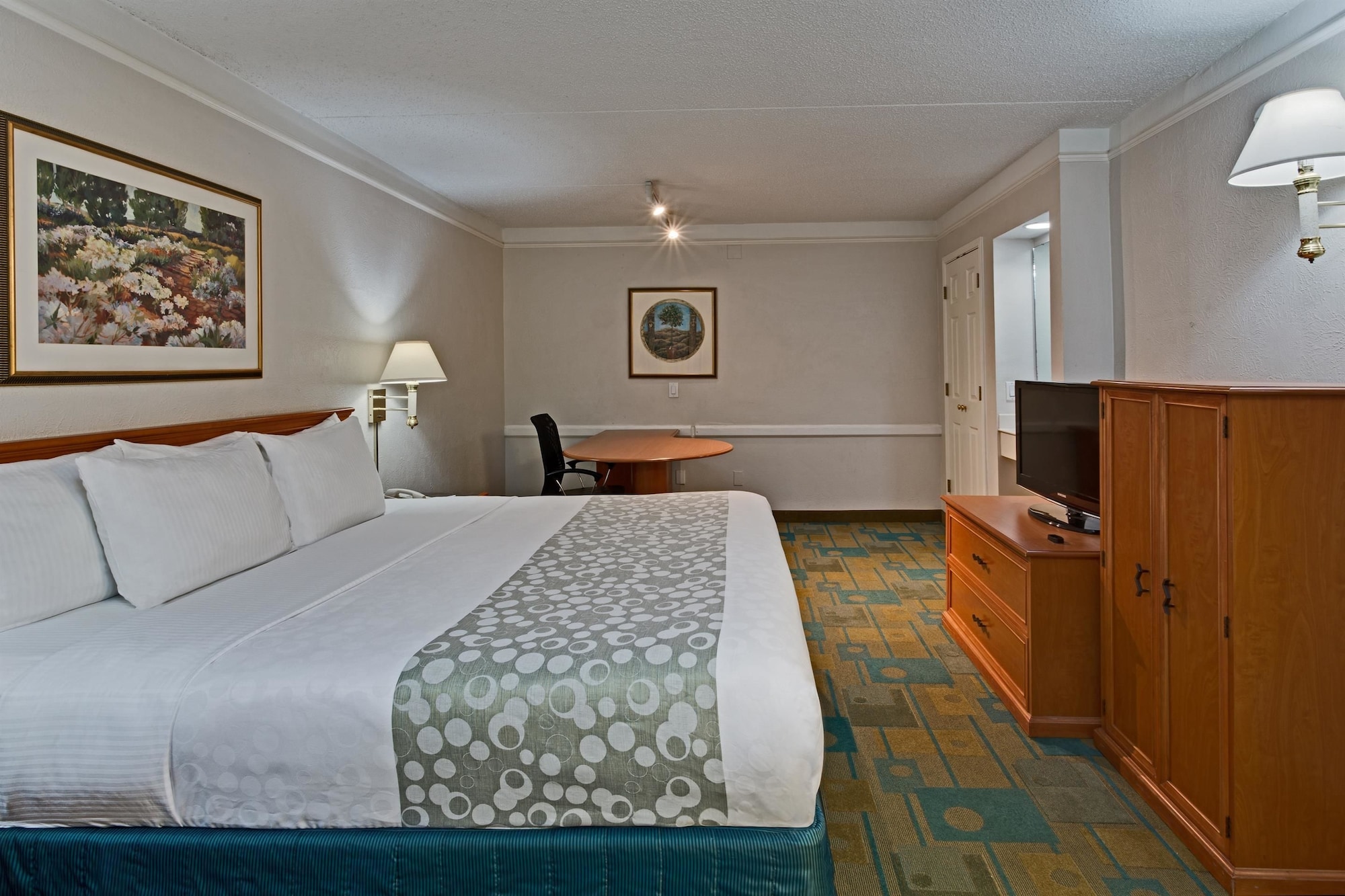 ROOM, KING BED, ACCESSIBLE
