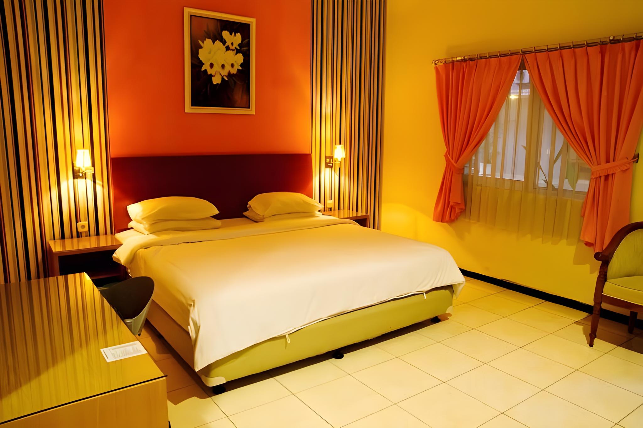 HOTEL KINGS KUDUS 8/28