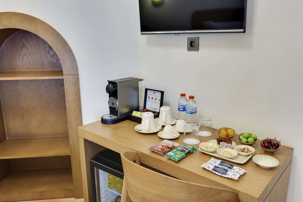 Silk Road Museum Hotel 8/50