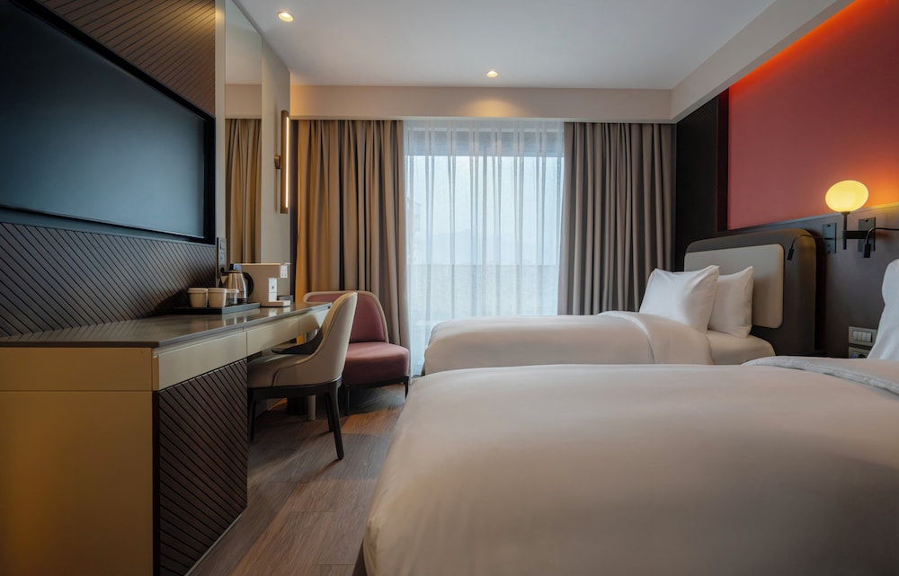 Standard, Twin Beds, City View, Accessible