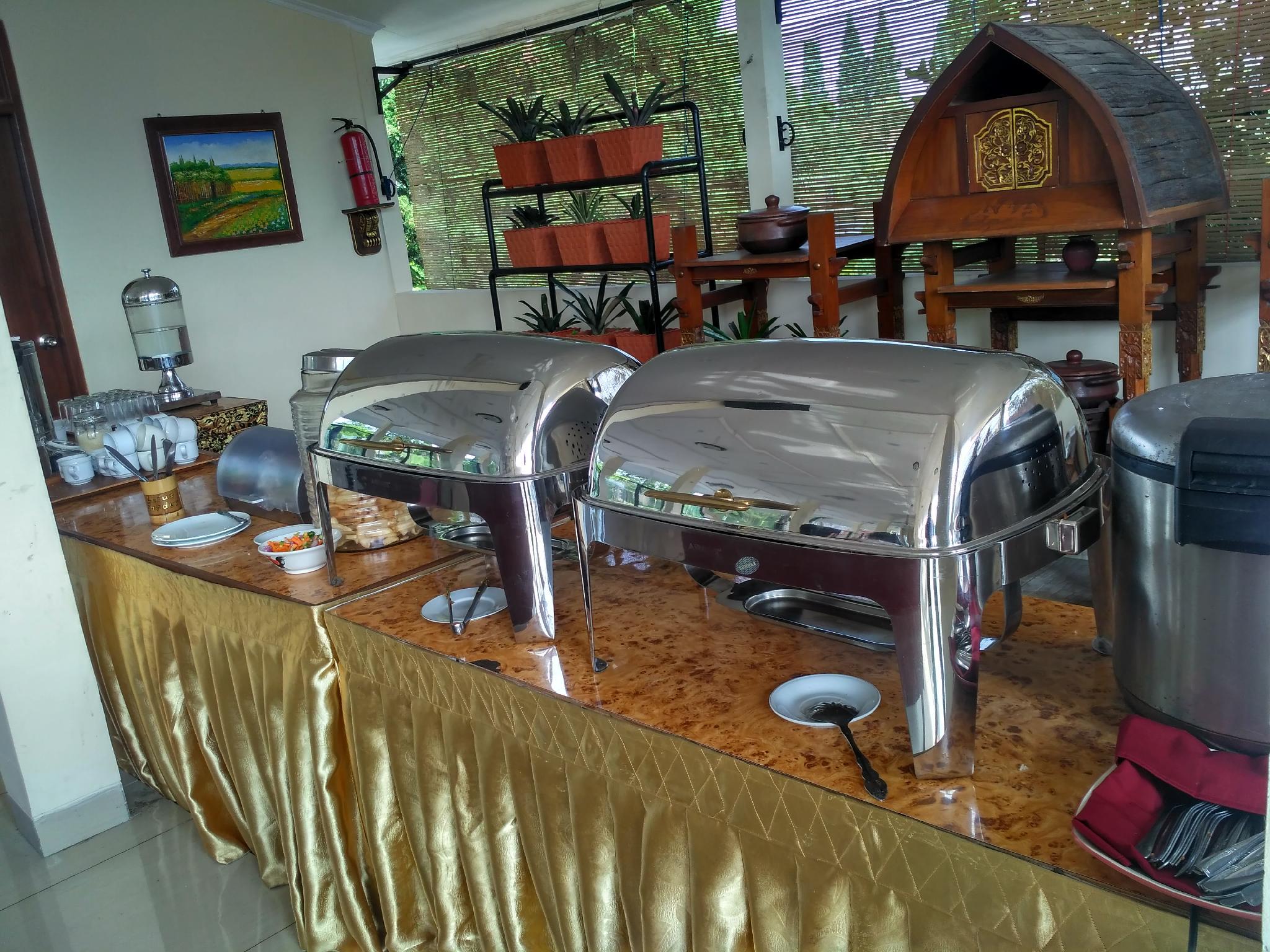 Taman Teratai Hotel 12/50