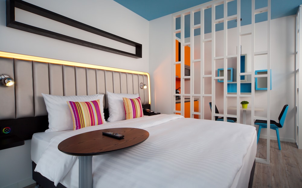 PARK INN BY RADISSON RESIDENCE RIGA BARONA 15/68