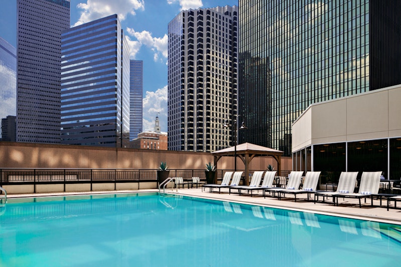 Sheraton Dallas Hotel 24/70