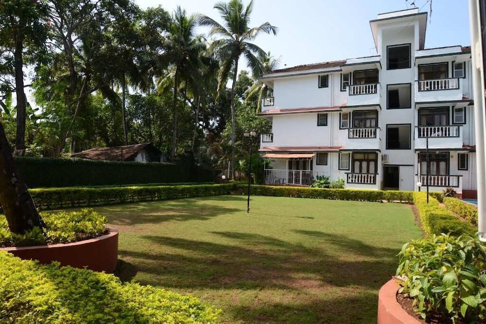 VALENTINES RETREAT 60/64