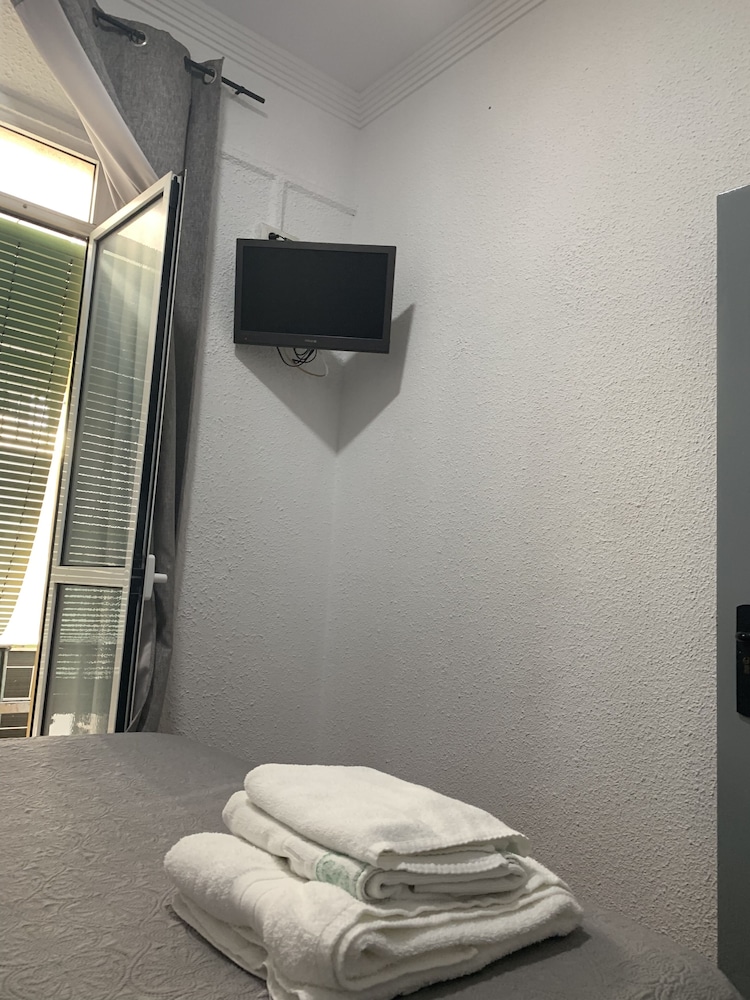 Hostal Alcobia 9/33