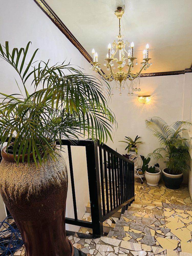 Moatoga Hotel 41/50