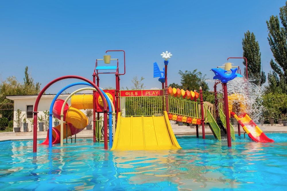 Cross Resort Yerevan 41/50