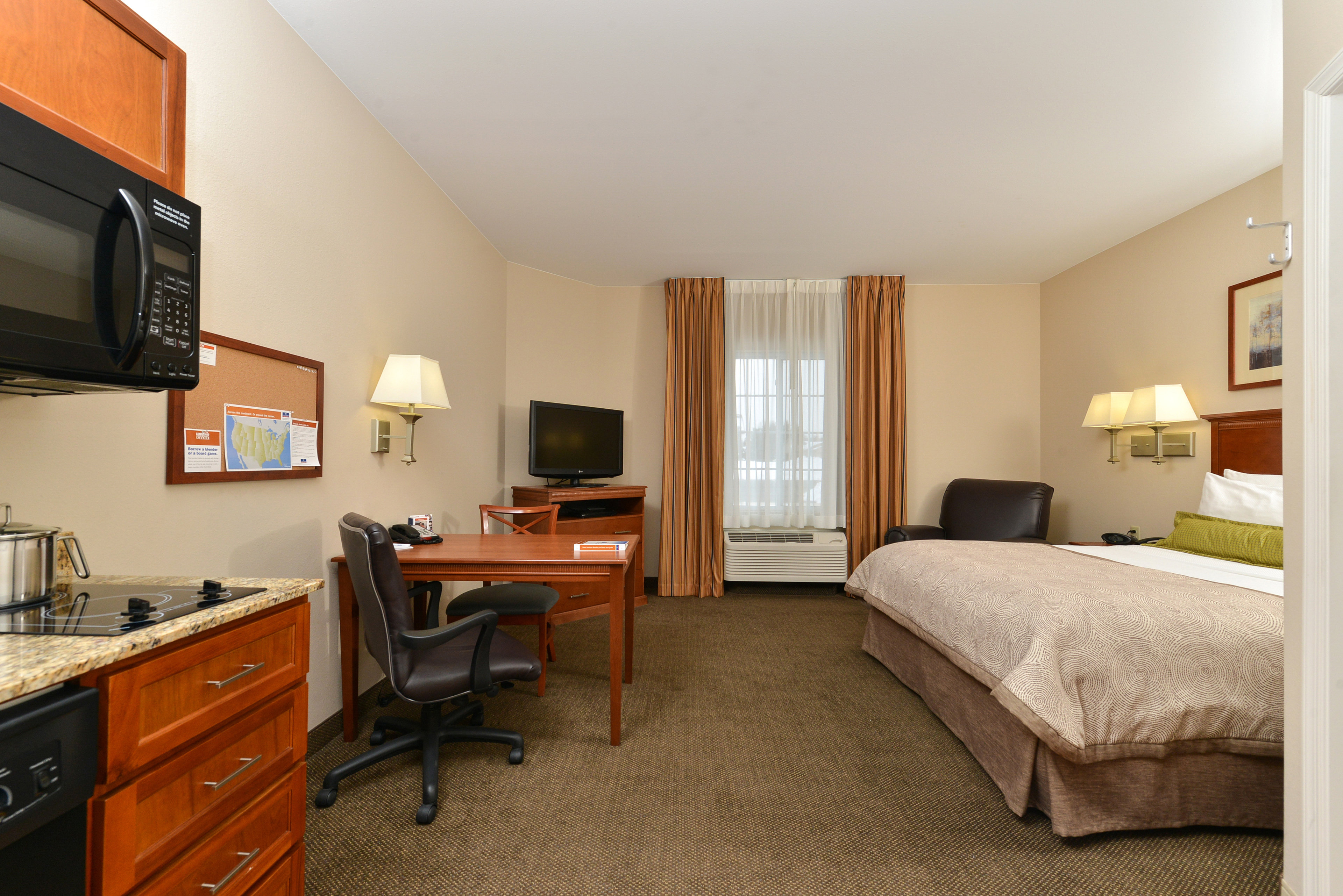 Candlewood Suites Chambersburg 18/63