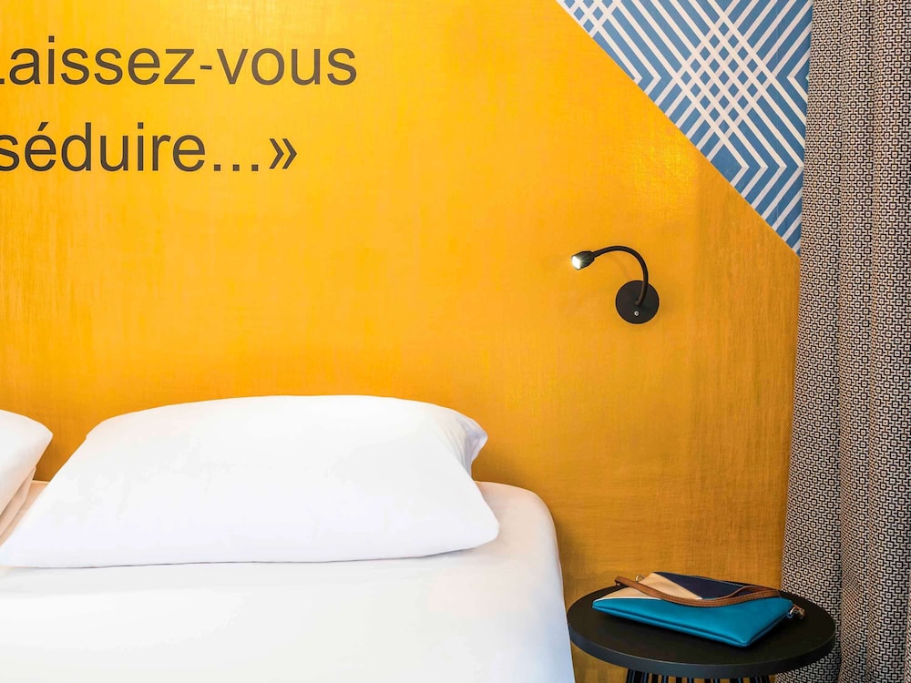 Ibis Styles Paris 15 Lecourbe 31/64