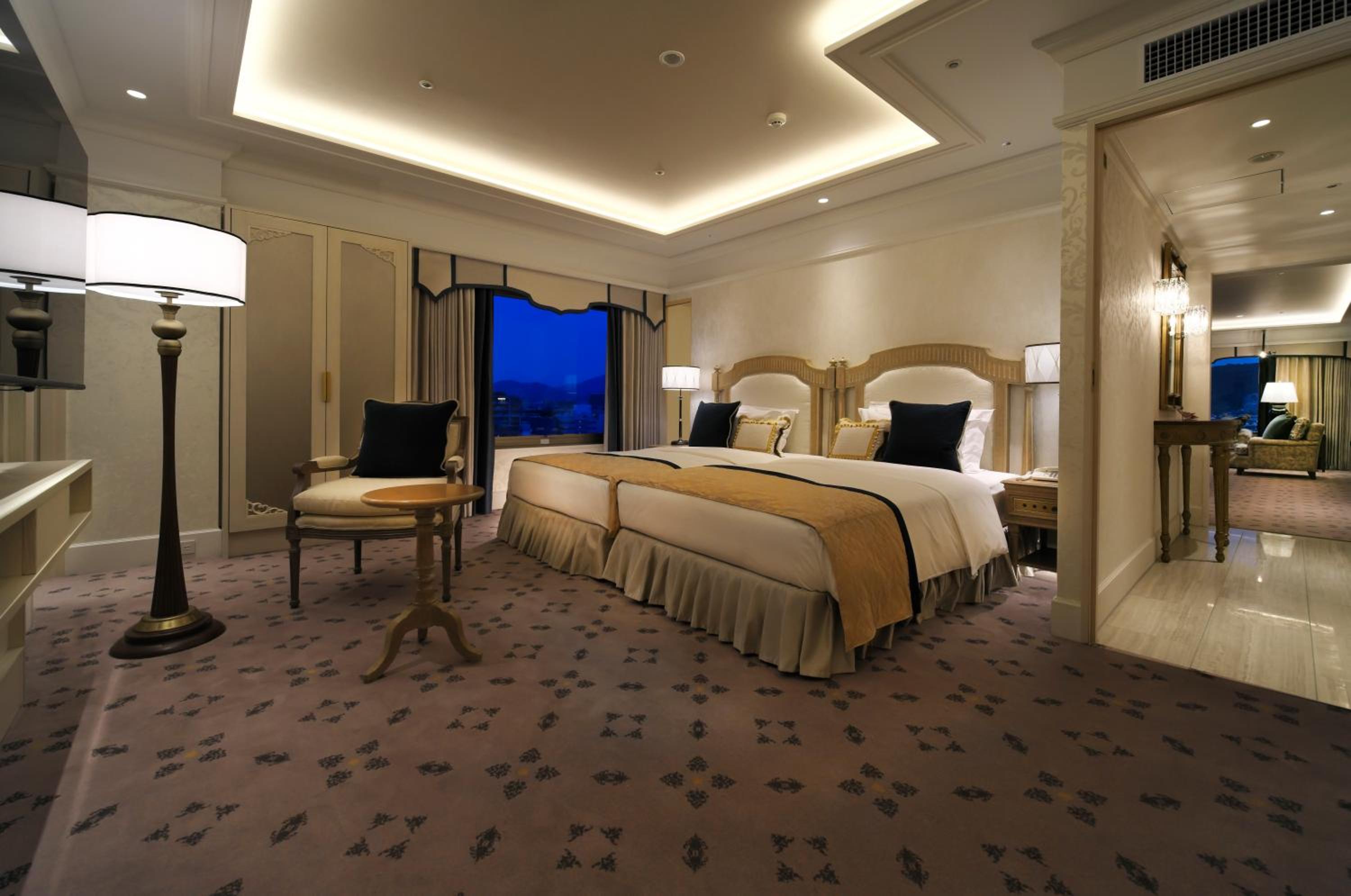 Princess, Suite, Twin Beds