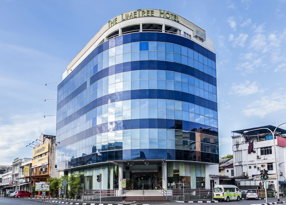 The Limetree Hotel 3/50