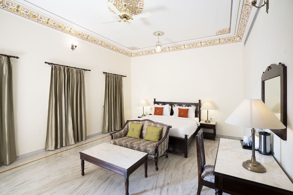 The JaiBagh Palace 22/38